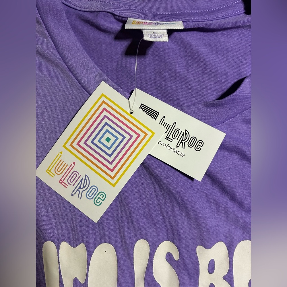 LuLaRoe Purple Lake Life Graphic Tee Womans Size Large NWT - Picture 3 of 4